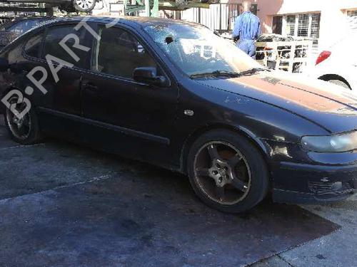 Engine control unit (ECU) SEAT LEON (1M1)  | BP5230572M57 