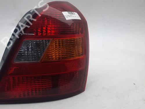 Used Right taillight HYUNDAI ELANTRA III Saloon (XD) 1.6 (107 hp) 25282109