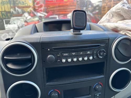 Bilradio CITROËN BERLINGO MULTISPACE (B9) 1.6 HDi 90 (92 hp) 32079096
