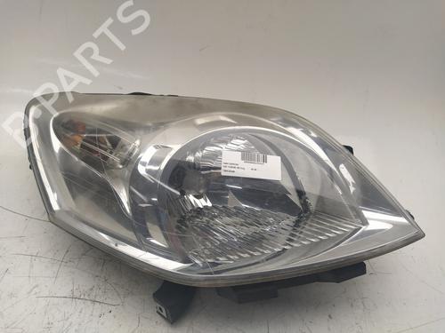 Used Right headlight FIAT FIORINO Box Body/MPV (225_) 1.3 D Multijet (225BXD1A, 225BXB1A, 225BXB11) (75 hp) 17722142