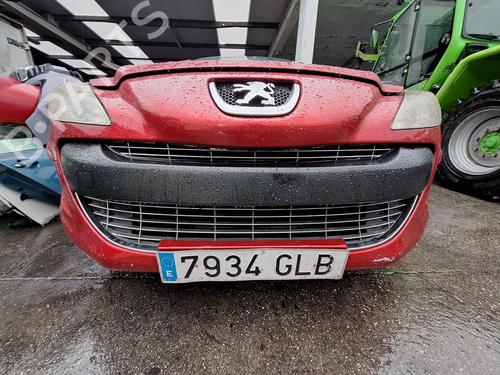 Used Front bumper PEUGEOT 308 SW I (4E_, 4H_) [2007-2014]  30717118