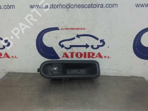 Used Right front window switch RENAULT CLIO III (BR0/1, CR0/1) 1.5 dCi (C/BR0G, C/BR1G) (68 hp) 1333168