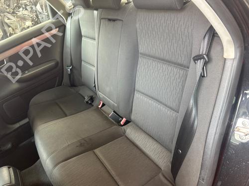 Sæde Bagtil AUDI A4 B7 (8EC) 2.0 TDI 16V (140 hp) 26580364
