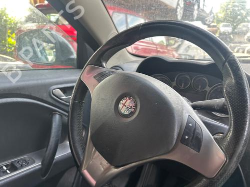 Used Driver airbag ALFA ROMEO MITO (955_) 1.4 (955AXB1B) (78 hp) 28094711