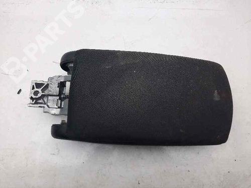 Used Armrest / Center console Armrest / Center console AUDI A6 C6 (4F2) 2.7 TDI (180 hp) 7152533 7152533