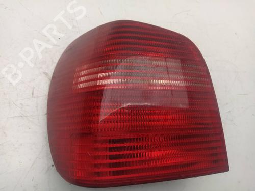 Used Left taillight VW POLO III (6N1) 60 1.4 (60 hp) 10737152