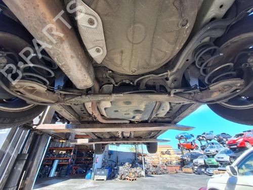 Used Rear axle OPEL MERIVA B MPV (S10) [2010-2017]  26234395
