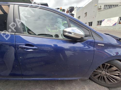 Used Right front door Right front door 38169968 38169968