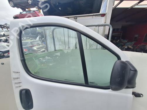 Right front door OPEL VIVARO A Bus (X83) 2.0 CDTI (F7, J7, A07) | BP30832724C3
