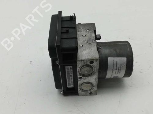 Used ABS pump RENAULT MEGANE II (BM0/1_, CM0/1_) 1.5 dCi (BM02, BM13, BM2A, CM02, CM13) (101 hp) 4073685