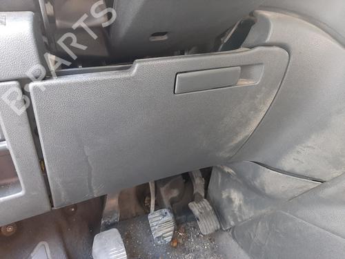Glove box PEUGEOT 5008 (0U_, 0E_) 1.6 HDi | BP13948076C95