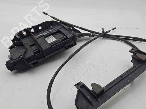 Używane Silniczek hamulca ręcznego elektrycznego RENAULT GRAND SCÉNIC II (JM0/1_) 1.5 dCi (JM1E) (106 hp) 30540048