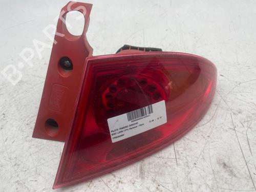 Used Right taillight SEAT LEON (1P1) 1.6 TDI (105 hp) 21692164