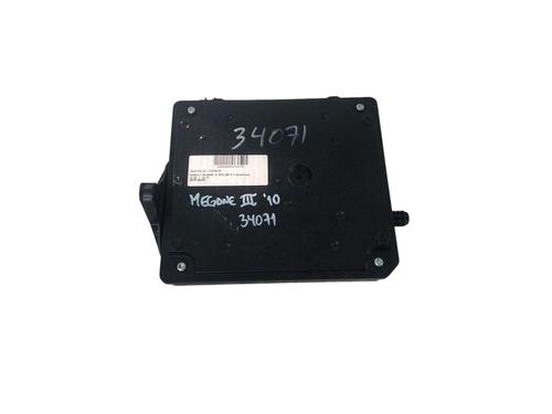 fuse-box-renault-megane-iii-hatchback-bz01_-b3_-2008-35806093 main image