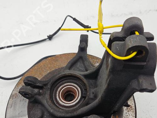 Used Left front steering knuckle CITROËN C4 CACTUS 1.2 THP 110 (110 hp) 28590612