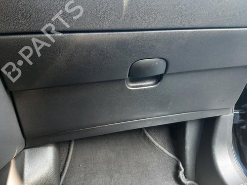 Used Glove box NISSAN QASHQAI / QASHQAI +2 I (J10, NJ10, JJ10E) 2.0 (141 hp) 15607650