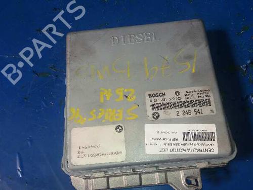 Used Engine control unit (ECU) BMW 5 (E39) 525 tds (143 hp) 838754