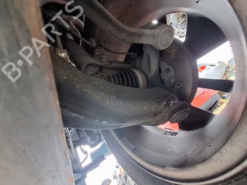 Used Right front suspension arm RENAULT CLIO IV (BH_) [2012-2021]  32000748