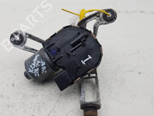 front-wiper-motor-kia-carens-iv-2013-31803637 main image
