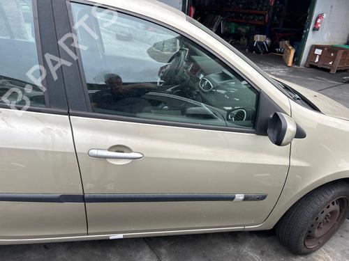Used Right front door RENAULT CLIO III (BR0/1, CR0/1) 1.5 dCi (C/BR0G, C/BR1G) (68 hp) 27339601