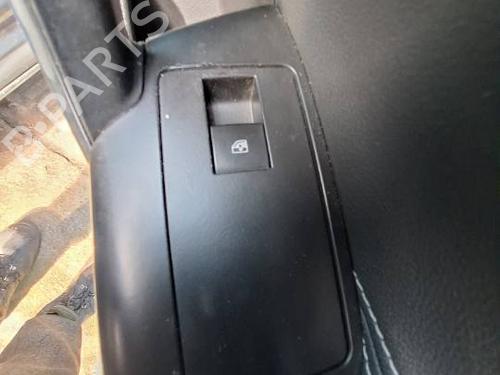 Used Right front window switch Right front window switch 39185337 39185337