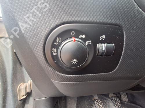 Used Headlight switch Headlight switch SEAT LEON (1P1) [2005-2013] 34718570 34718570