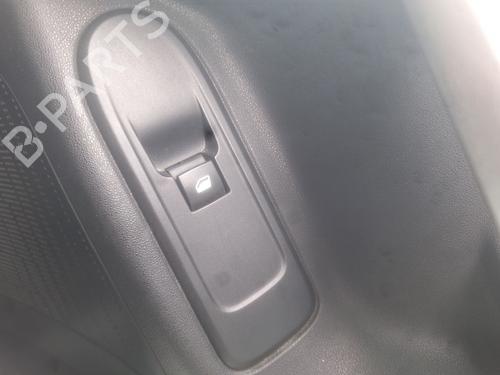 Used Right front window switch Right front window switch CITROËN C3 II (SC_) [2009-2026] 34040153 34040153