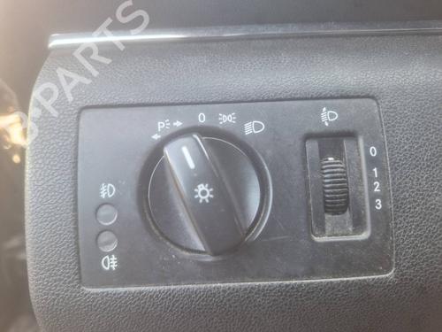 Used Headlight switch Headlight switch 38870613 38870613
