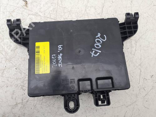 Used Fuse box OPEL INSIGNIA A (G09) 2.0 CDTI (68) (160 hp) 9453317