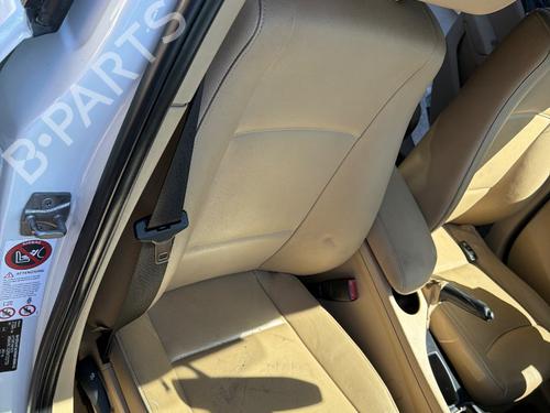 Used Right front seat Right front seat 37149441 37149441