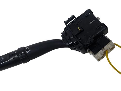 Commande de phare TOYOTA COROLLA Verso (ZER_, ZZE12_, R1_) 2.2 D-4D (AUR10_, AUR10R) (136 hp) 32389682