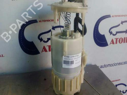 Used Fuel pump RENAULT MEGANE II (BM0/1_, CM0/1_) 1.6 16V (BM0C, CM0C) (113 hp) 576262