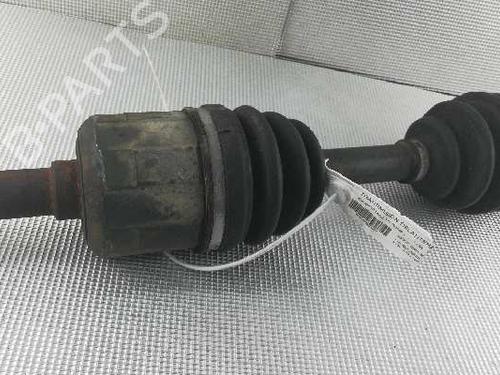 Left front driveshaft KIA SPORTAGE SUV (K00) 2.0 TD 4WD | BP2132127M38 