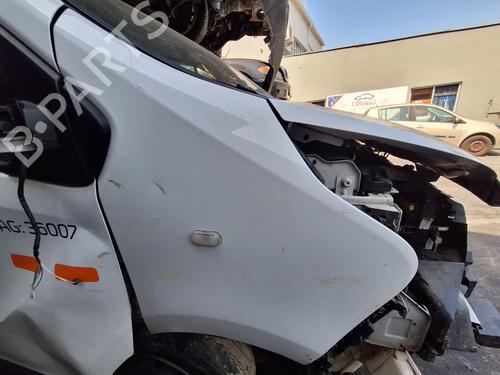 Used Right front fenders RENAULT TRAFIC III Van (FG_) [2014-2025]  27693069