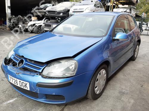 VW GOLF V (1K1)    938447