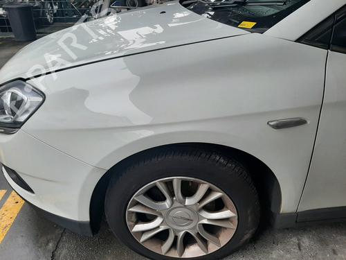 Left front fenders LANCIA DELTA III (844_) 1.4 (844.AXA1A) 51808575 |