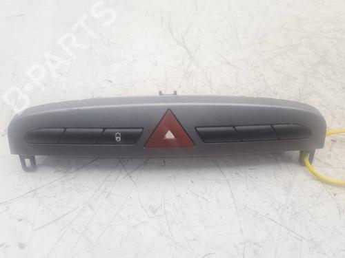 Used Warning switch PEUGEOT 308 I (4A_, 4C_) [2007-2016]  9499631