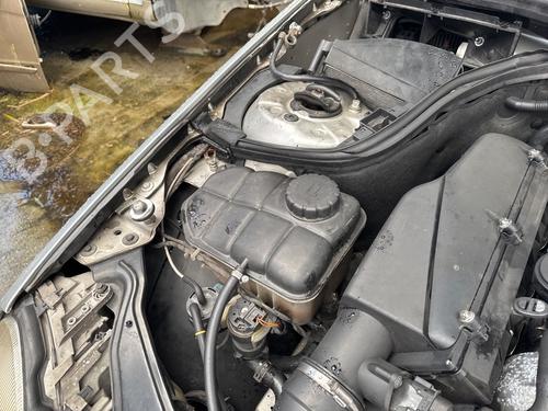 Used Expansion tank Expansion tank MERCEDES-BENZ C-CLASS (W203) C 220 CDI (203.006) (136 hp) 32234594 32234594