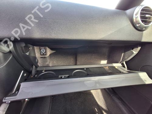 Used Glove box AUDI TT (8N3) 1.8 T (180 hp) 28470899