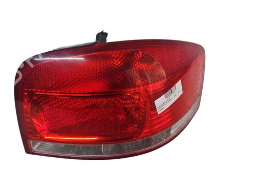 Feu arrière droit Feu arrière droit AUDI A3 (8P1) 2.0 FSI (150 hp) 36389915 36389915
