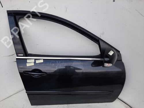 Used Right front door RENAULT LAGUNA II (BG0/1_) [2001-2007]  22035295