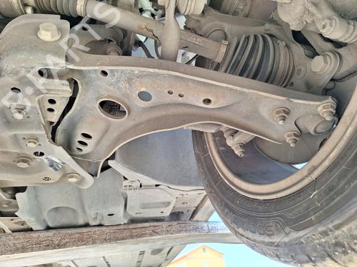 Used Left front suspension arm SEAT LEON (5F1) [2012-2021]  19119385