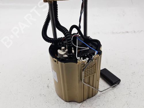 Used Fuel pump OPEL ASTRA J (P10) [2009-2016]  31307536