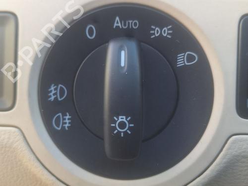 Used Headlight switch VW PASSAT B6 (3C2) [2005-2011]  30717175