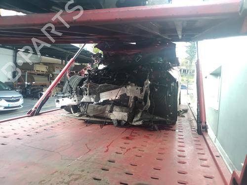 Pièces Détachées Usagées BMW 1 (F40) 118 d (150 hp) 4395936