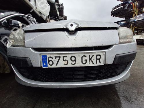 Used Front bumper RENAULT MEGANE III Hatchback (BZ0/1_, B3_) 1.6 16V (BZ1B, BZ1H) (110 hp) 31073808