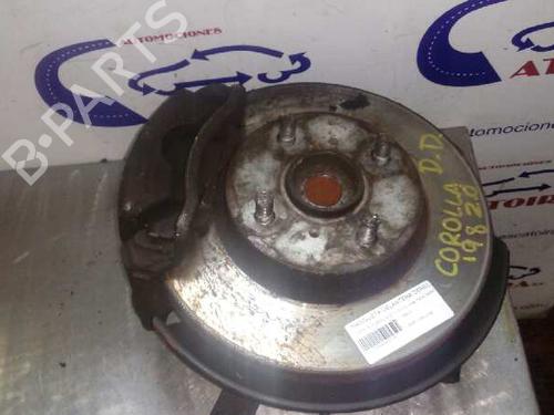 Used Right front steering knuckle TOYOTA COROLLA (_E11_) 2.0 D (CE110_, CE110R) (72 hp) 2233159