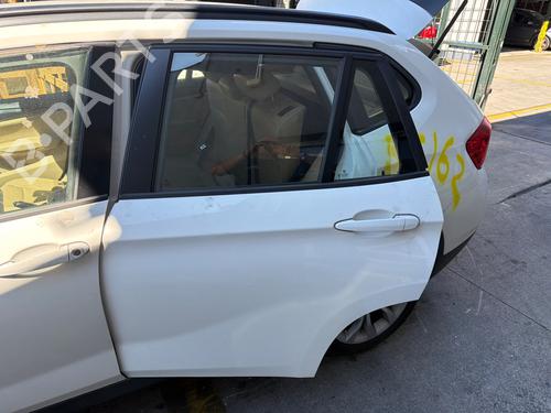 Puerta trasera izquierda Puerta trasera izquierda BMW X1 (E84) sDrive 18 d (143 hp) 37149445 37149445
