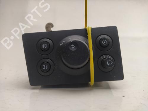 headlight-switch-opel-zafira-zafira-family-b-a05-17-cdti-m75-13205868-2005-2006-2007-2008-2009-2010-2011-2012-2013-2014-2015-2016-2017-2018-2019-15198110 main image