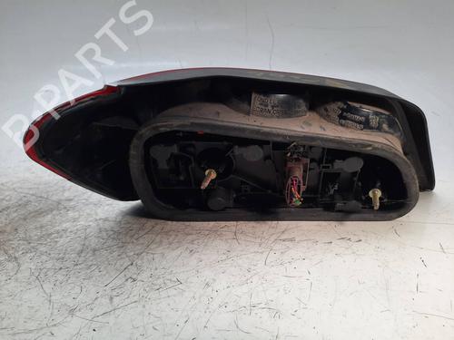 Right taillight PEUGEOT 306 Hatchback (7A, 7C, N3, N5) 1.9 D | BP9839629C35 
